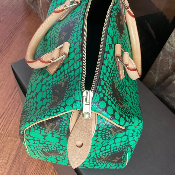 LOUIS VUITTON Limited Edition Yayoi Kusama Speedy 30 in green monogram dots !! - Picture 8 of 15